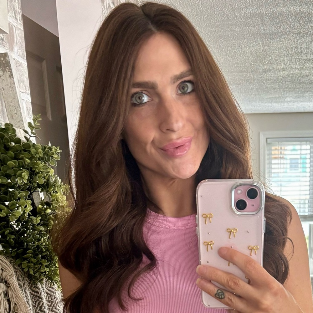 Meet your Posher, Stephanie